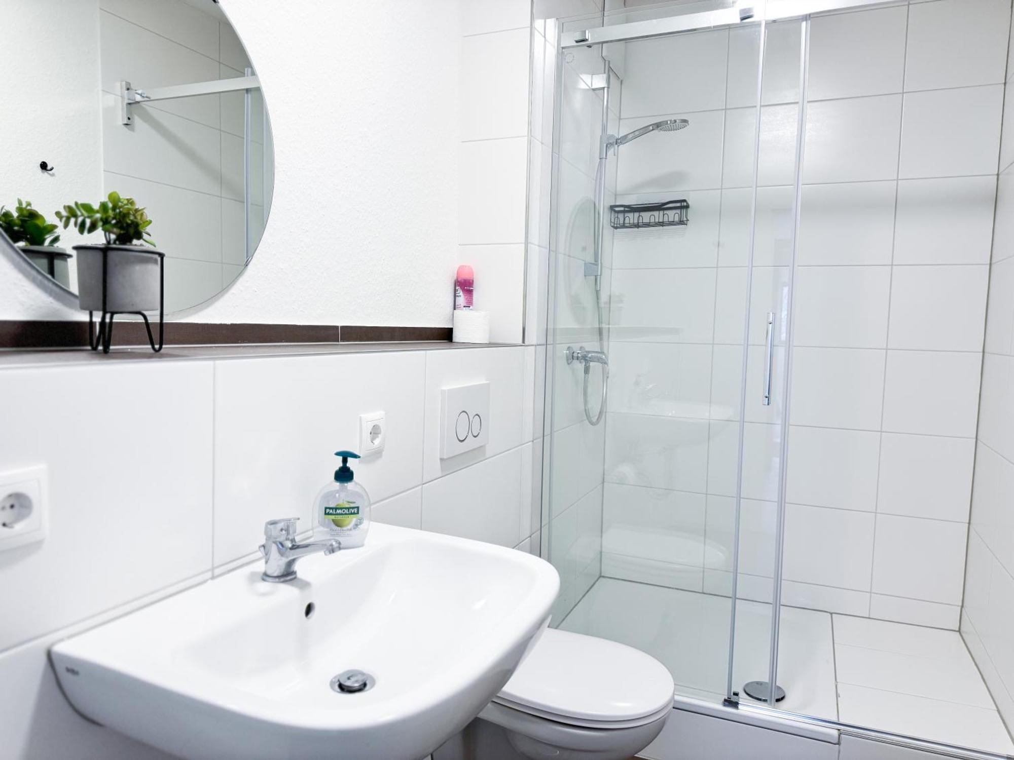 Modern Living Studios Karlsbad Ngoại thất bức ảnh